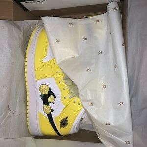 Air Jordan 1 Mid GS Dynamic Yellow